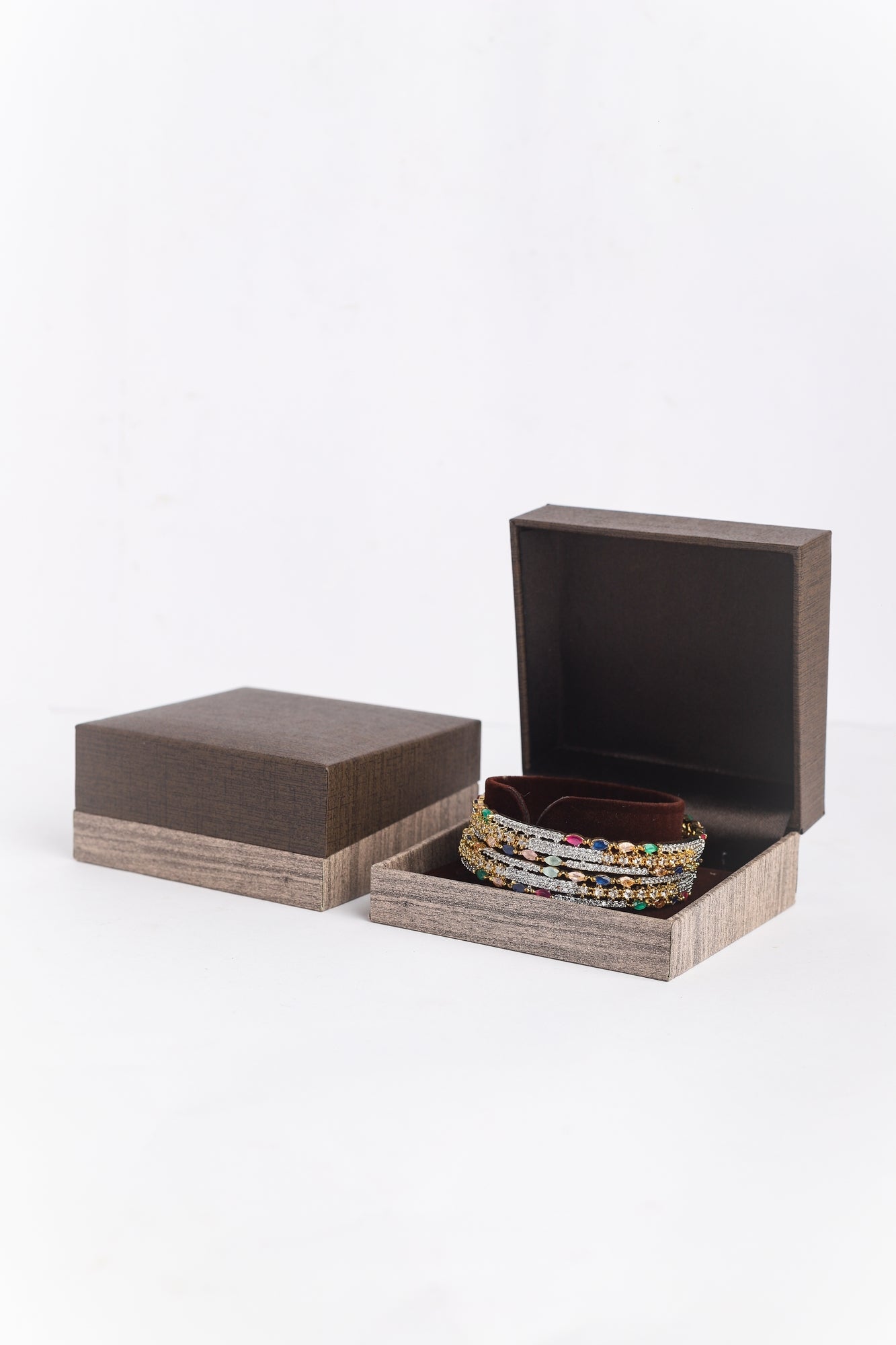 Bangle Box DC