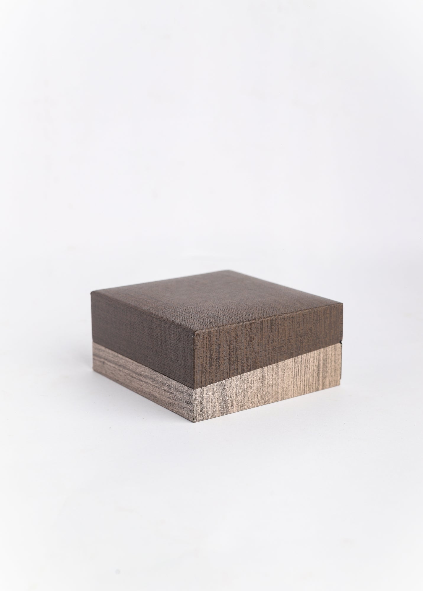 Bangle Box DC