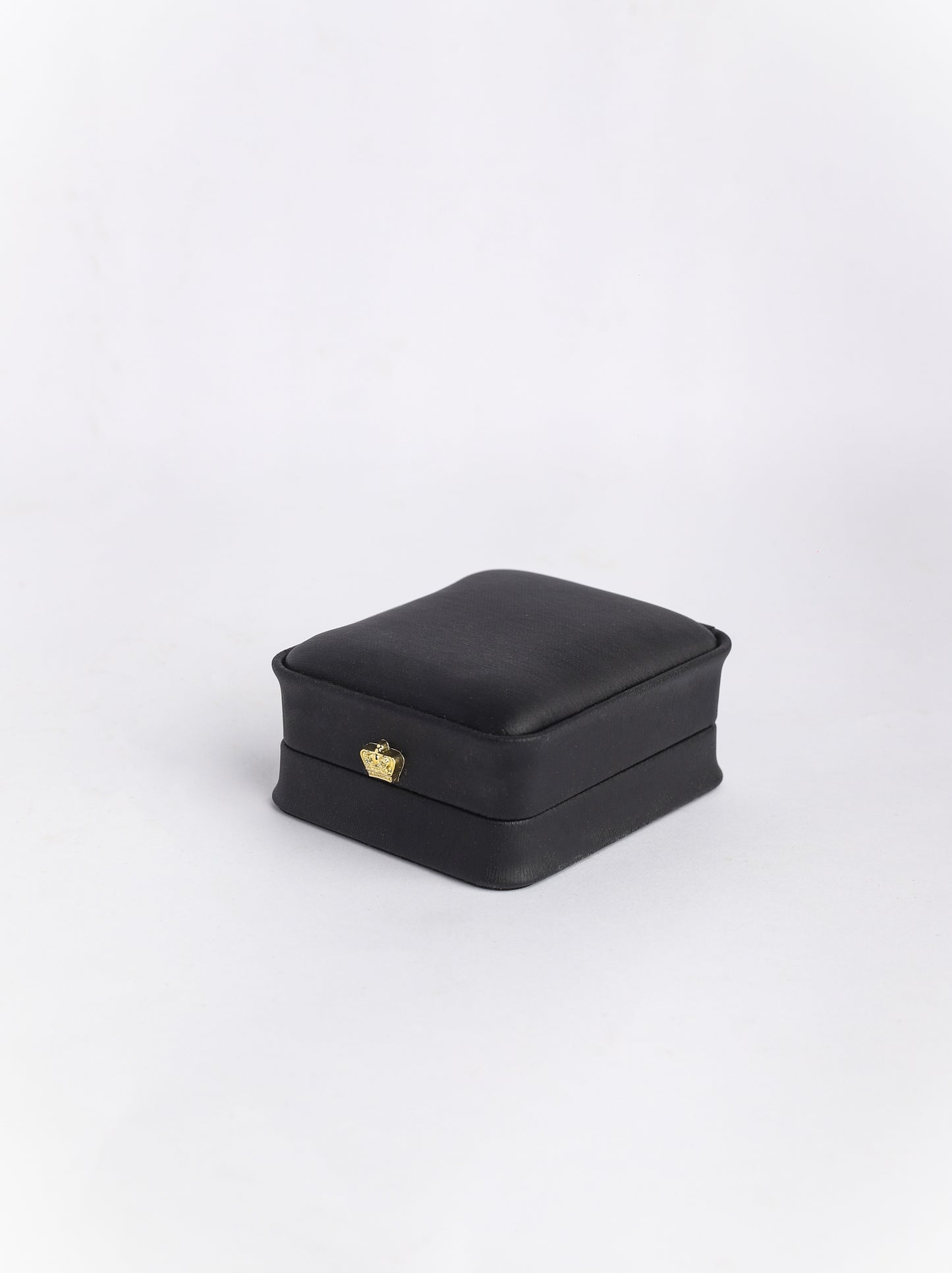 Earring Box LC