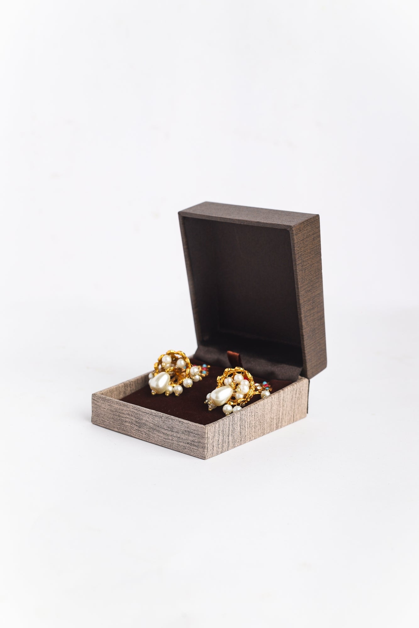 Earring Box DC