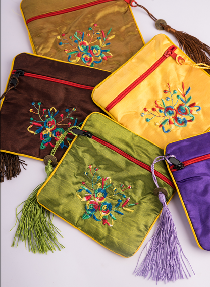 POUCH DORI TASSEL C