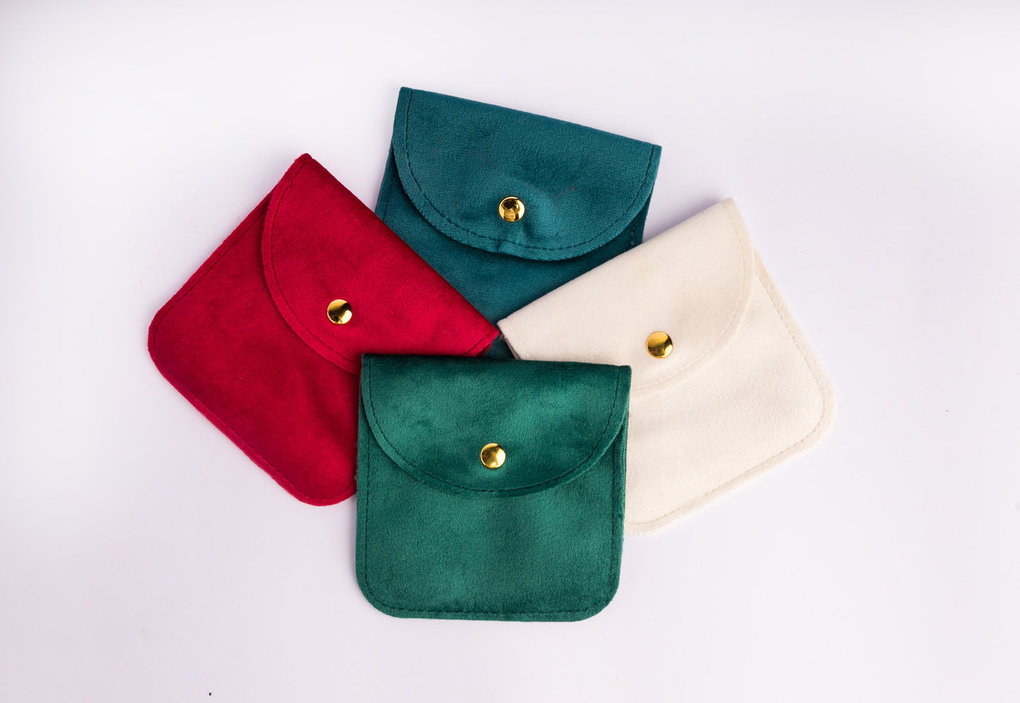 POUCH MALAI  C