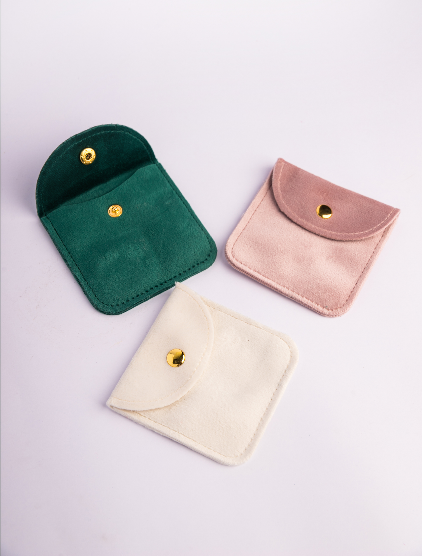 POUCH MALAI  C